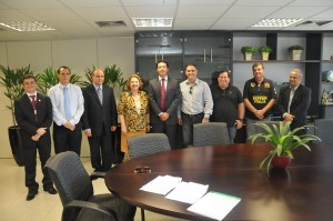 2013_10_21_assinatura_contrato_predio_novo (63)