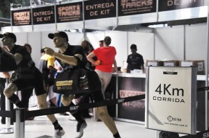Entrega do Kit da  Corrida TRT 18