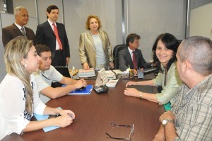 Na 7ª VT, um motorista da empresa HP Transporte pediu a rescisão indireta, em virtude da jornada de trabalho excessiva. A empresa concordou em extinguir o contrato de trabalho  com demissão sem justa causa.