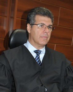 Desembargador Daniel Viana, relator