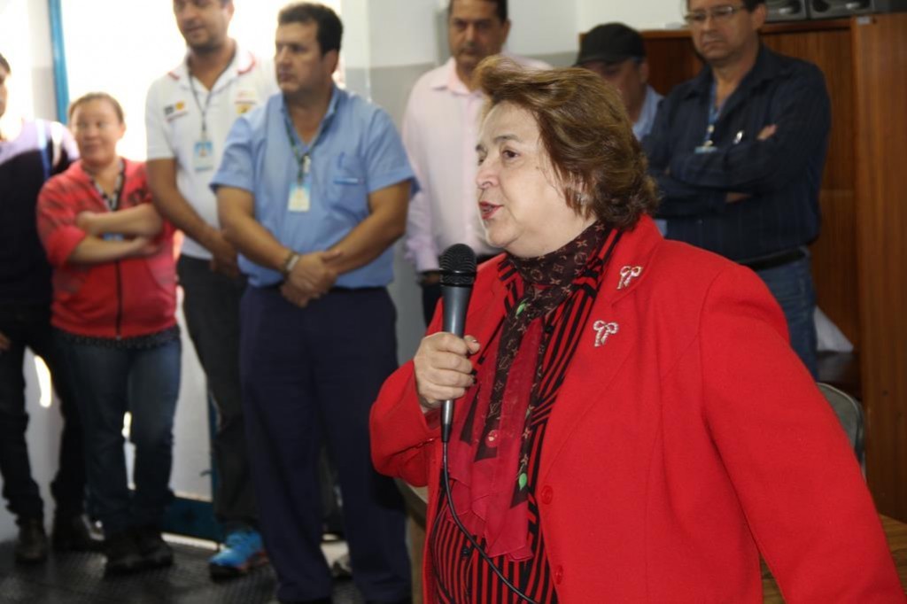 Durante palestra, presidente alerta motoristas para obedecer as normas de segurança do trabalho