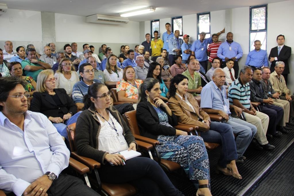 O auditório ficou lotado de servidores da Metrobus