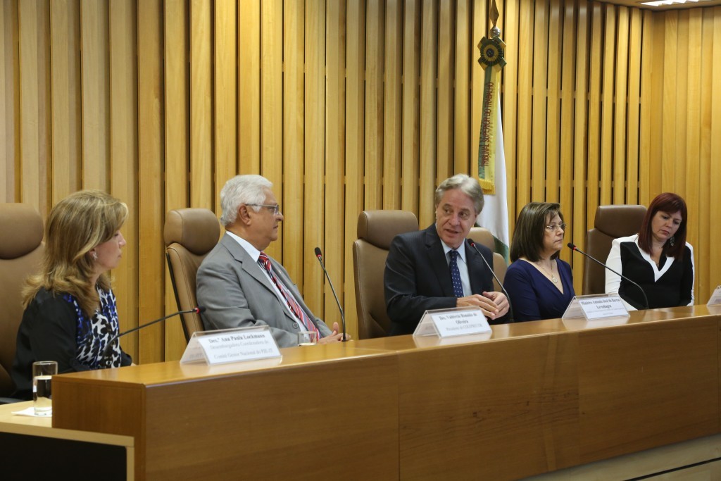 Mesa Coleprecor - abertura