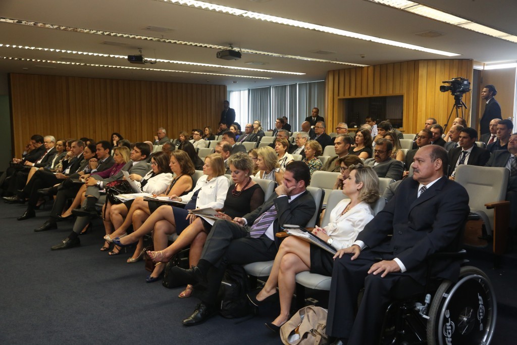 Plenária Coleprecor