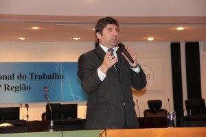 2015-09-24 seminario trabalho seguro guilherme feliciano (2)