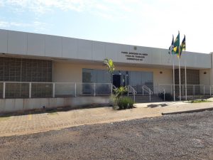 Fachada da entrada da Vara do Trabalho de Quirinópolis - Goiás