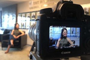 estúdio da entrevista com a entrevista da fisioterapeuta Juliana Guimarães