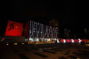 Complexo Trabalhista recebeu iluminação especial para a ocasião