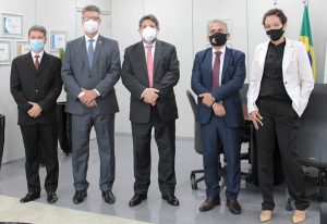 Diretoria do Sinjufego com o ministro-corregedor