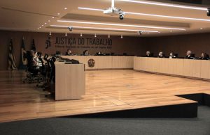 Plenário Ipê durante encerramento da correição no TRT