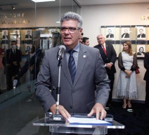 Solenidade de aposição de fotografia des. Paulo Pimenta