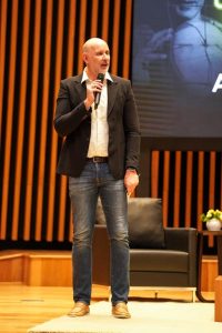 Foto do campeão olímpico Tande