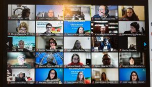 Foto da audiência telepresencial com a participação do juiz Platon Teixeira Neto.