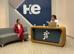 A juíza Lídia de Assis é a entrevistada do Hora Extra