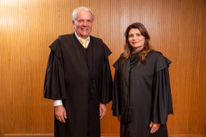 Desembargadores Eugênio Cesário e Iara Rios lado a lado