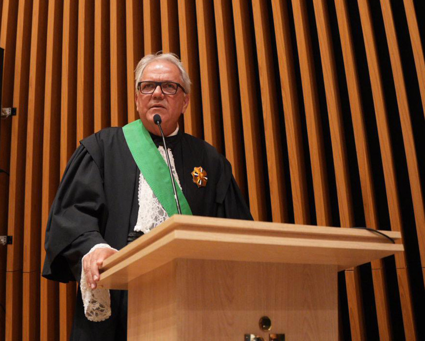 Desembargador Eugênio discursando