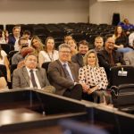 Autoridades e servidores presentes no evento